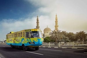 Dubai: Old town tour with Wonder Bus, souks, Creek and Guide