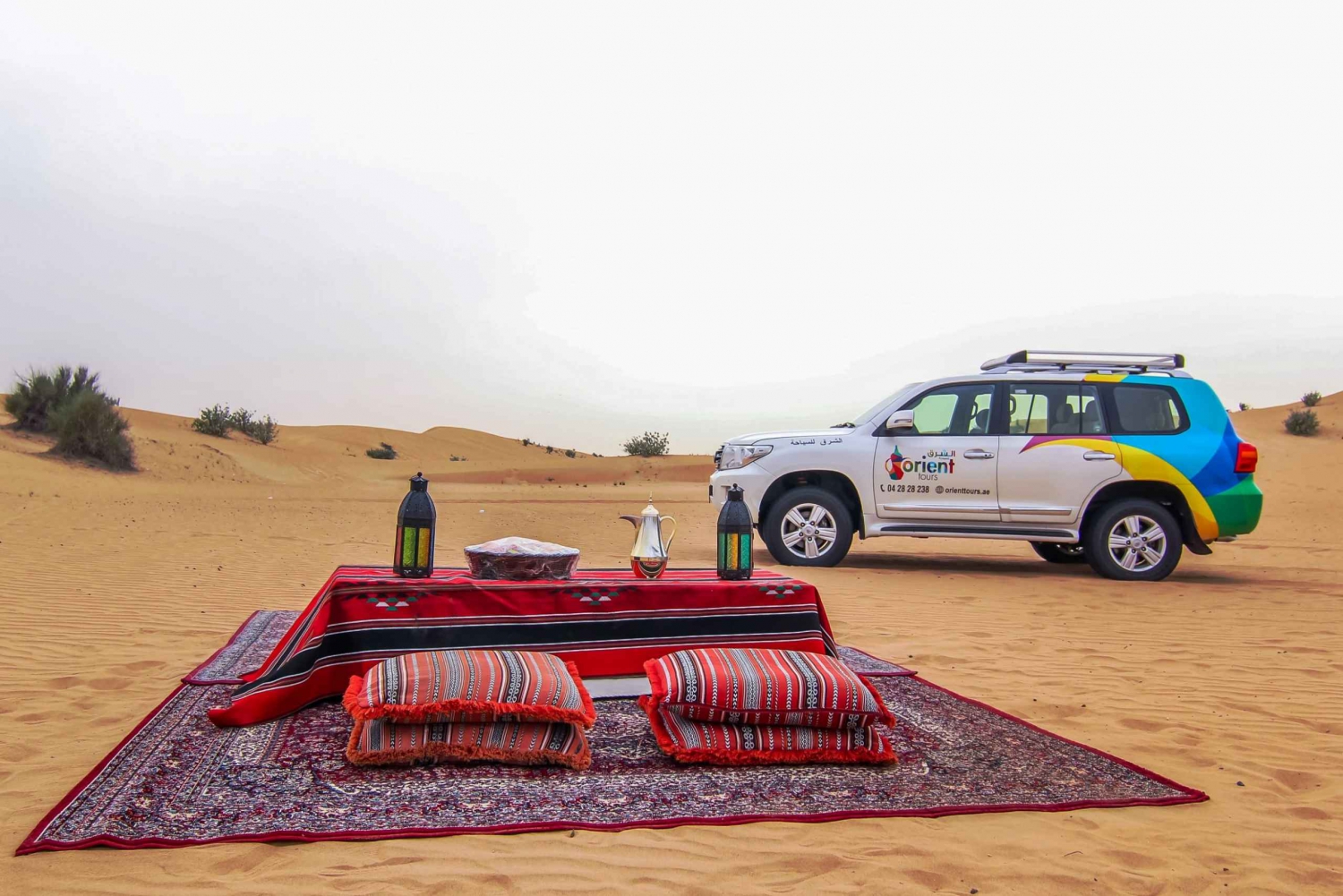 Dubai: Overnight Desert Safari with stay in Private Cabin