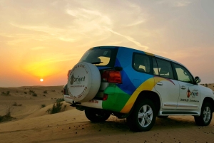 Dubai: Overnight Desert Safari with stay in Private Cabin