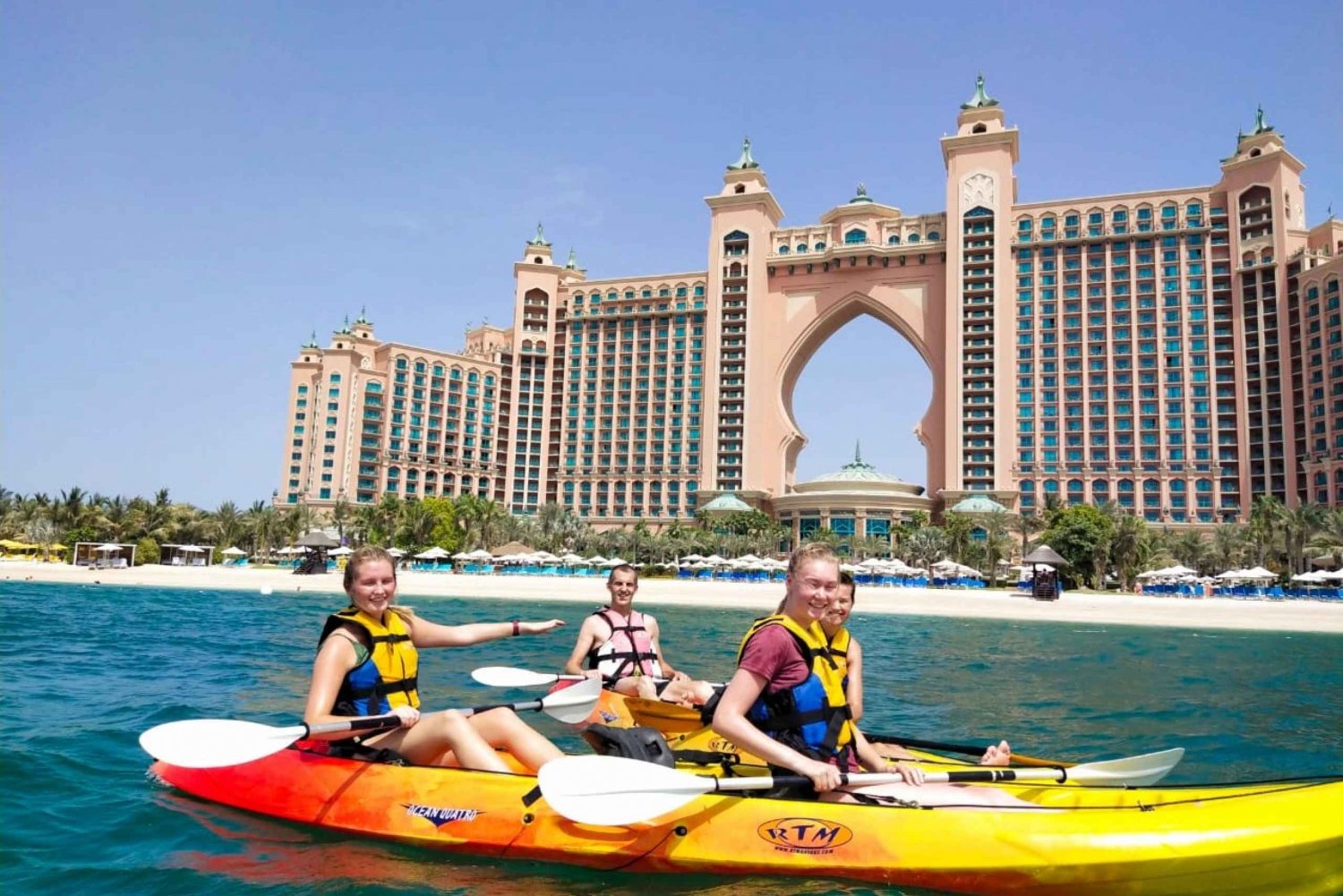 Dubai: tour guidato in kayak di Palm Jumeirah