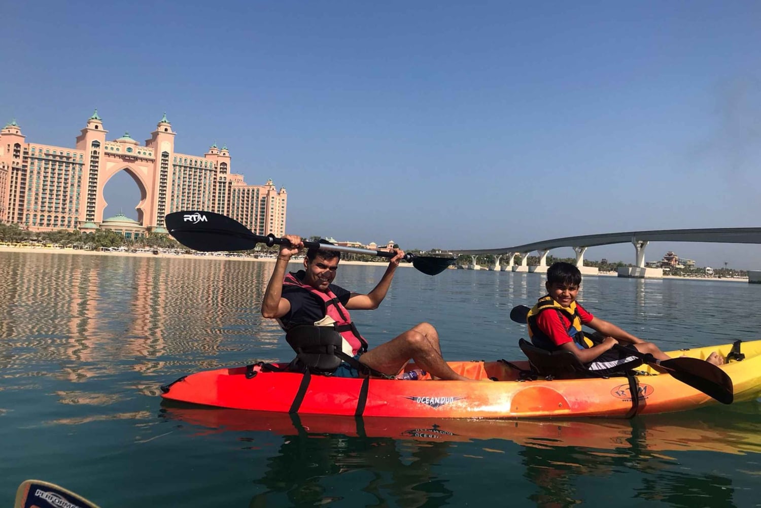 Dubai: Palm Jumeirah Guided Kayaking Tour