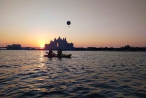Dubai: Palm Jumeirah Guided Kayaking Tour