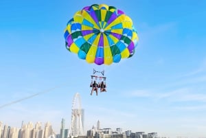 Dubai: Esperienza di parasailing con vista su Palm e JBR