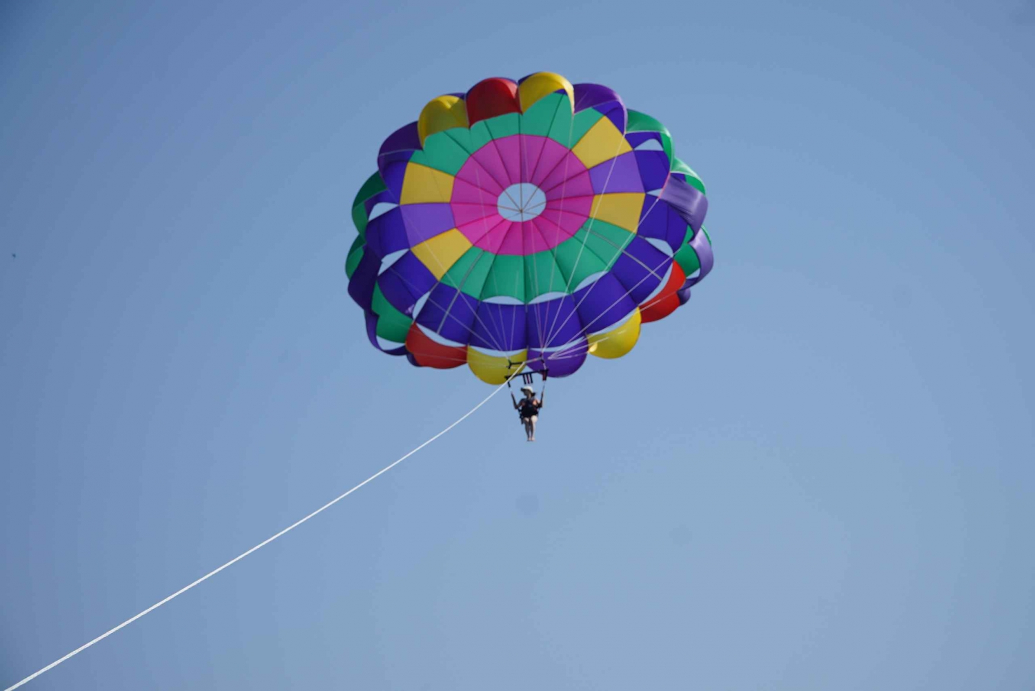 Dubai: parasailing al Jumeirah Beach Residence