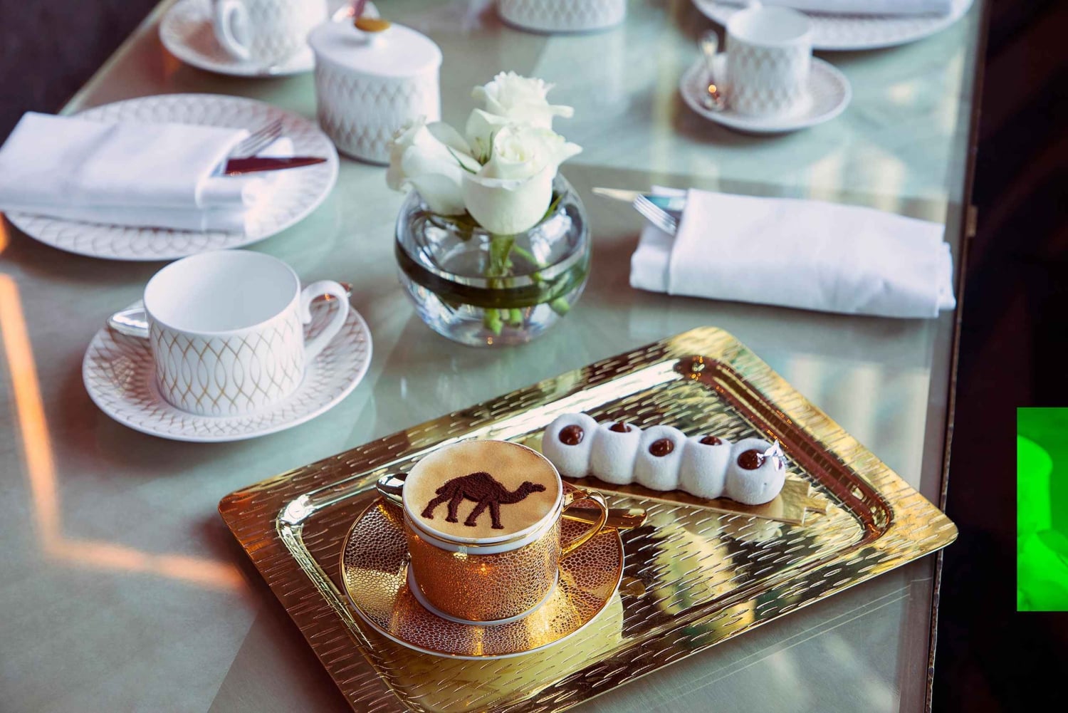(Copy of) Dubai: Afternoon Tea bij Plato's in Atlantis the Palm