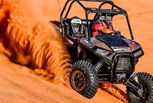 Dubai: Aventura en el desierto con Polaris RZR y Sandboarding