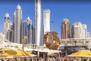 Dubai: Pool Party & Club Crawl with Drinks and Games