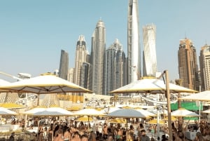 Dubai: Pool Party & Club Crawl with Drinks and Games