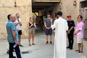 Dubai: Premium Old Town, Street Food, Souks & Boat Ride Tour