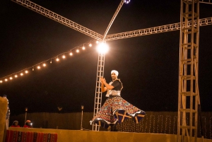 Dubai: safari premium sulle dune rosse con sandboarding e BBQ