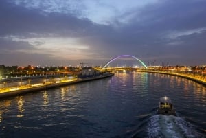 Dubai: Trasferimenti aeroportuali privati da/per qualsiasi hotel negli Emirati Arabi Uniti