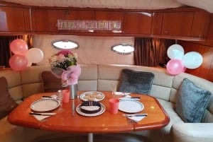 Dubaj: Prywatny rejs łodzią z Dubai Marina do 12 osób