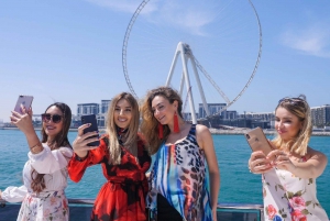 Dubai: Private 2 hours Boat Tour