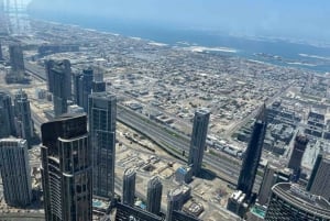 Dubai: Khalifan sisäänpääsyn kanssa.