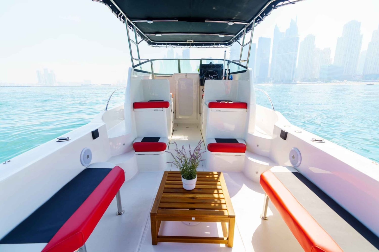 Dubai: Private Coastline Landmarks Mini-Yacht Tour
