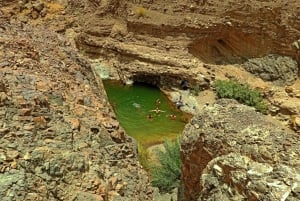 Dubai: Private Wüsten-Tagestour und Besuch des Wadi Shawka Pools