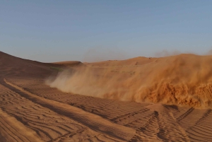 Dubai: Dune Buggy private, giro in cammello e sand boarding!