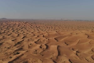 Dubai: Dune Buggy Safari ja kameliratsastus kuljetuksella