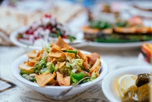 Dubai: Private Foodtour - 10 Verkostungen mit Einheimischen