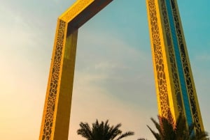 Dubai: Privat inramning, moské, souker, provsmakningar & transfer