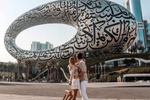 Dubaj: Prywatna wycieczka po mieście z przewodnikiem i bilet wstępu do Dubaju