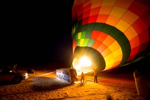 Dubai: Privat tur i varmluftsballong over Dubai-ørkenen