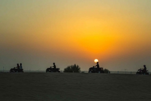 Dubai: Passeio particular de balão de ar quente sobre o deserto de Dubai