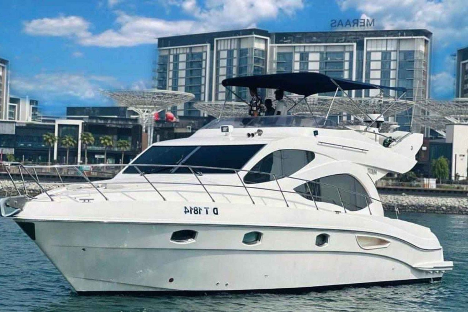 Dubai: Privat luksuskrydstogt på en 50 fods yacht for op til 12 personer