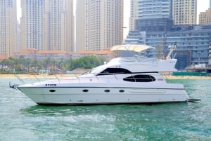 Dubai: Privat luksuskrydstogt på en stilfuld 50 fods yacht