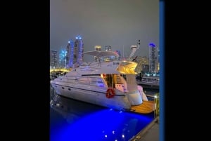 Dubai: Privat luksuskrydstogt på en stilfuld 50 fods yacht