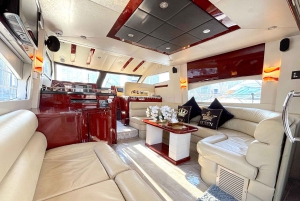 Dubai: Privat luksuscruise på en stilig 50 fots yacht