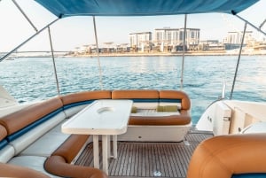 Dubai: Private Luxury Everest Yacht Cruise from Dubai Marina
