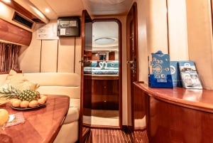 Dubai: Private Luxury Everest Yacht Cruise from Dubai Marina