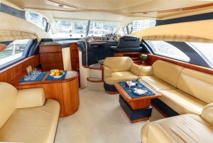 Dubai: Privat luksusyacht-krydstogt for op til 20 personer