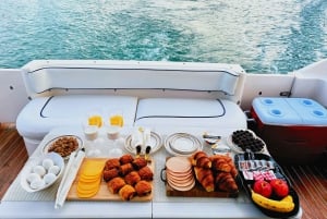 Dubai: Private Luxury Yacht Cruise + Optional Breakfast