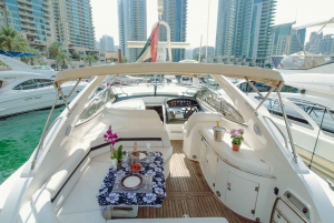 Dubai: Private Luxury Yacht Cruise