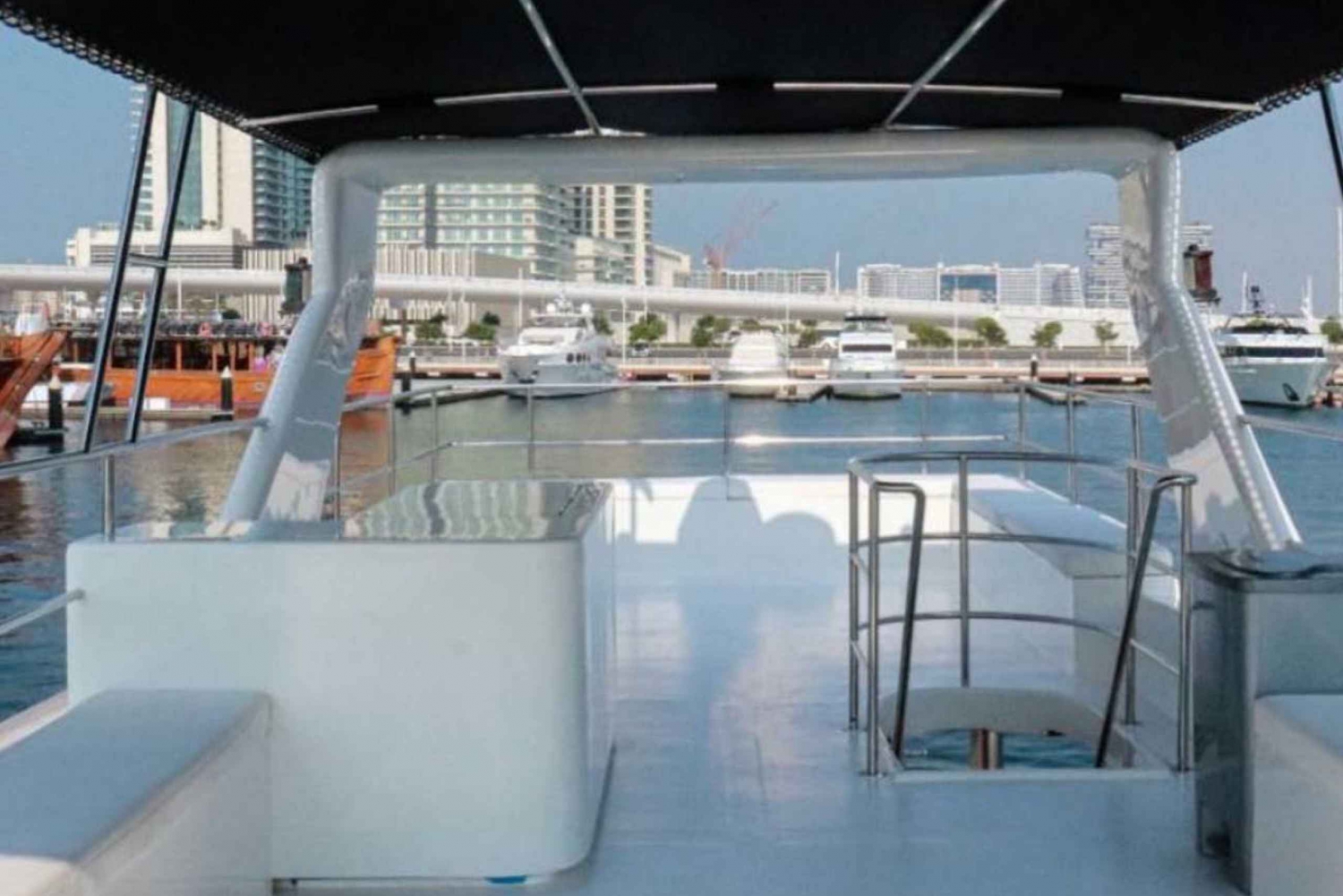 Dubai Private Marina Luxury Yacht for Group