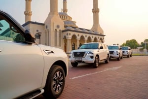 Location d'un SUV moderne privé avec chauffeur à Dubaï