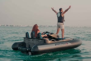 Dubai: Tour privato in barca con moto d'acqua e SeaKart