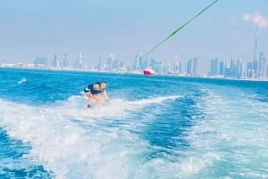 Dubai: Private Speedboat & Wakeboard with Ice Cream Treat!