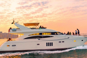 Dubai: BBQ & Drinkit: Yksityinen VIP Luxury Yacht Tour