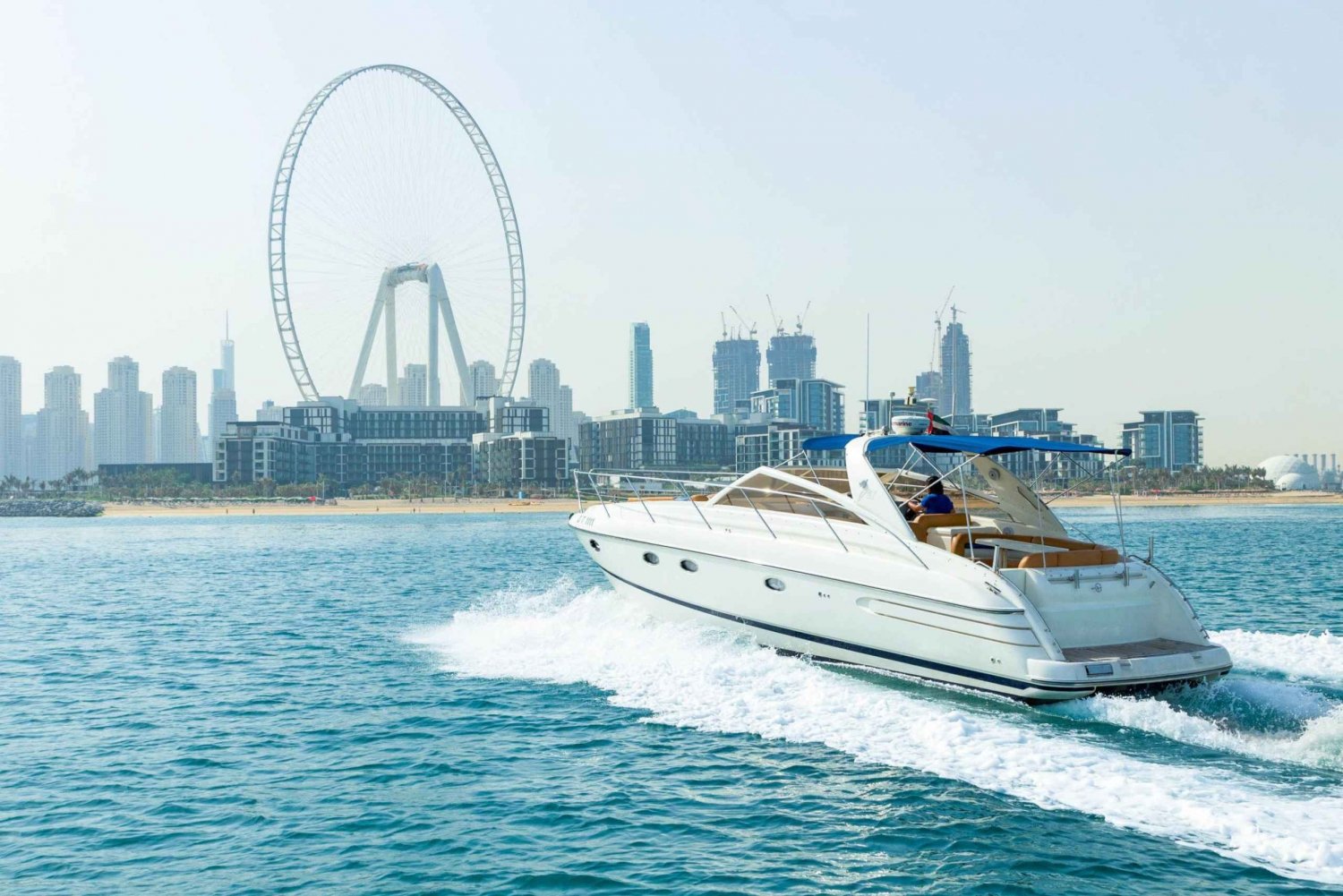 Dubai: Privat yachtcharter fra Dubai Marina
