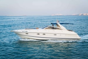 Dubai: Charter med lyxyacht från Dubai Marina