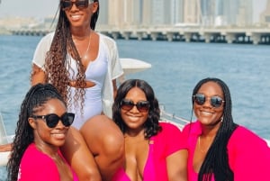 Dubai: Yksityinen jahtiristeily, johon voi lisätä gourmet-ruokaa