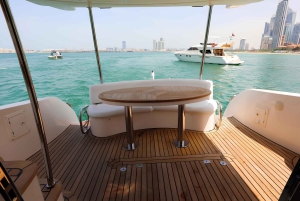 Dubai: Experiencia de tour privado en yate con refrescos