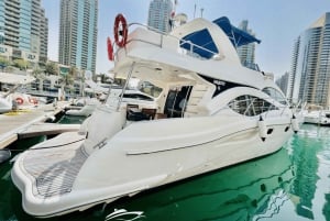 Dubai: Private Yacht Tour