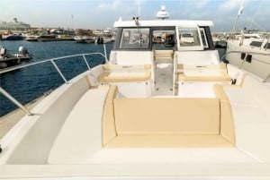 Dubai : Private Yacht Tour