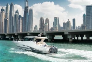 Dubai : Private Yacht Tour