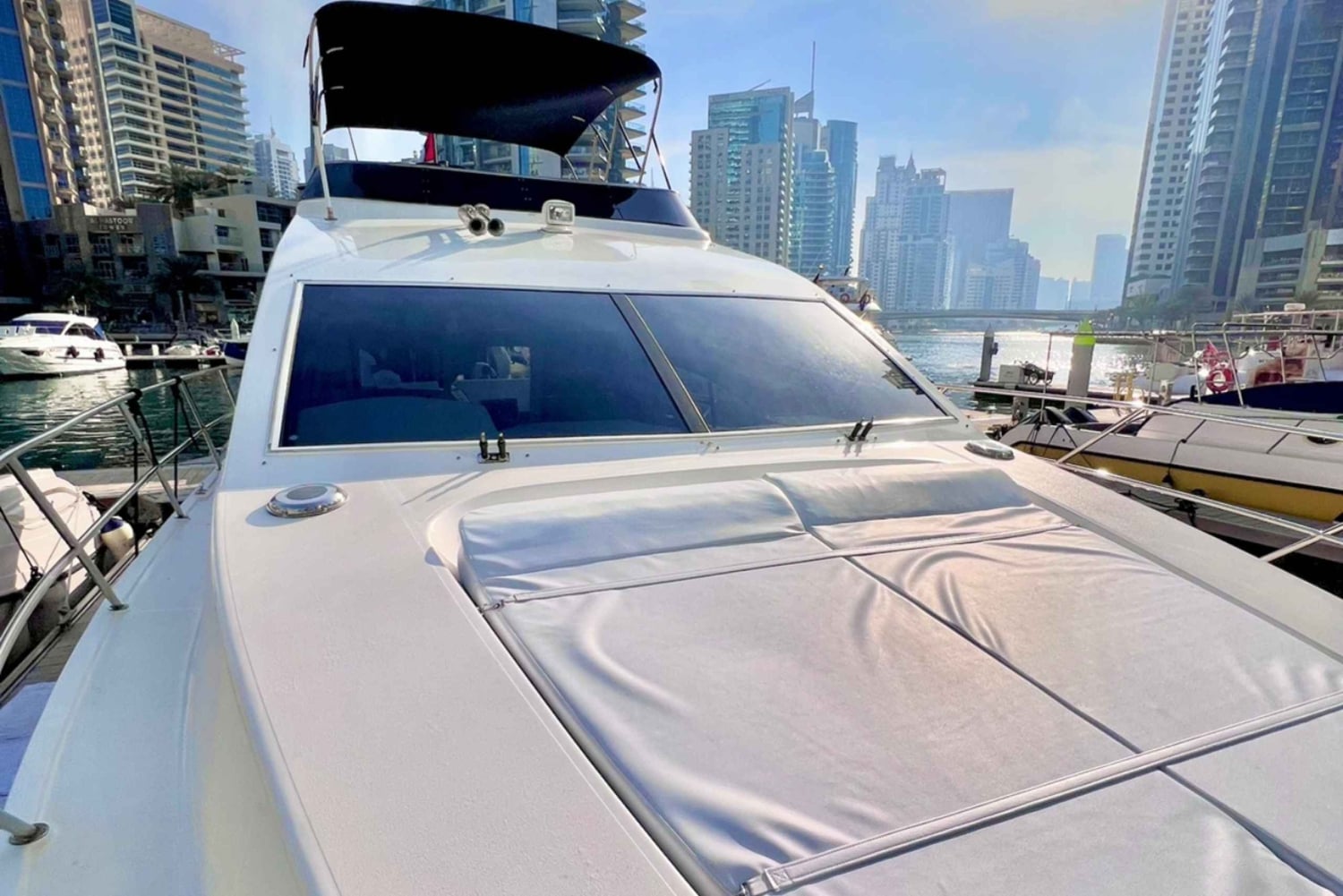 Дубай: частная яхта и осмотр Бурдж Аль Араб.