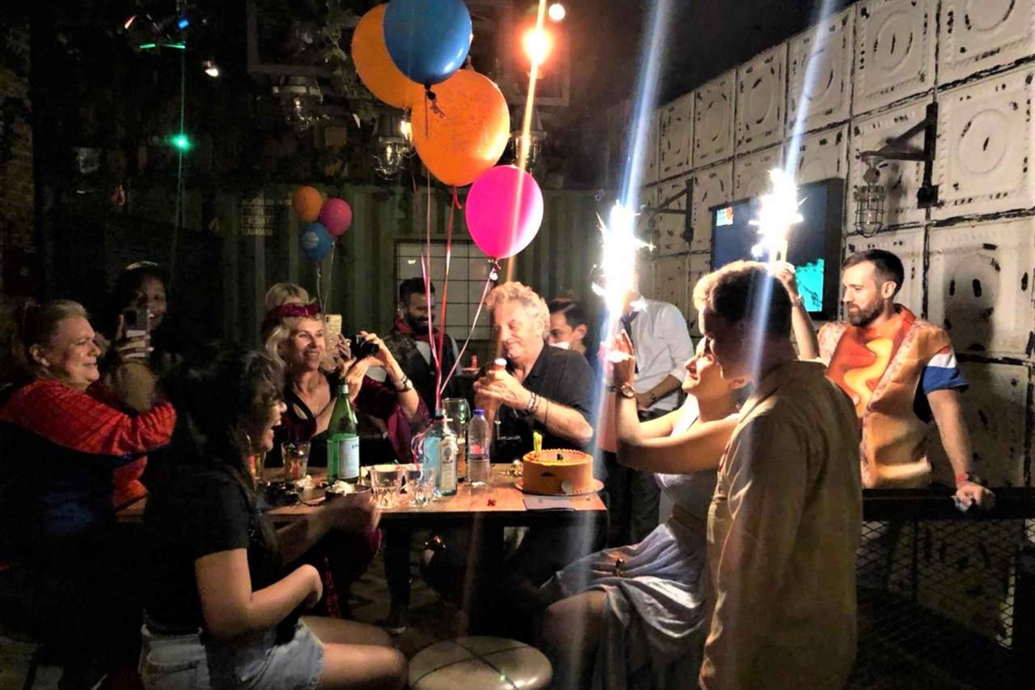 Dubai: Pubrunda och nattlivstur